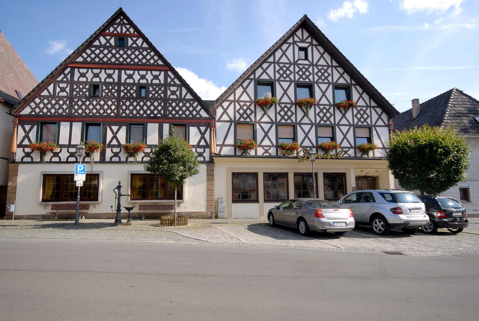 Hotel Gondel Altenkunstadt Exterior foto